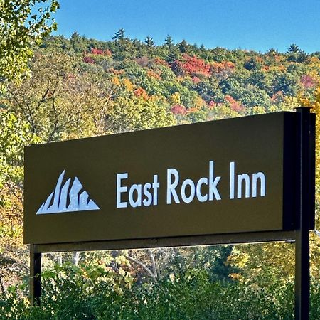 East Rock Inn Great Barrington Ngoại thất bức ảnh