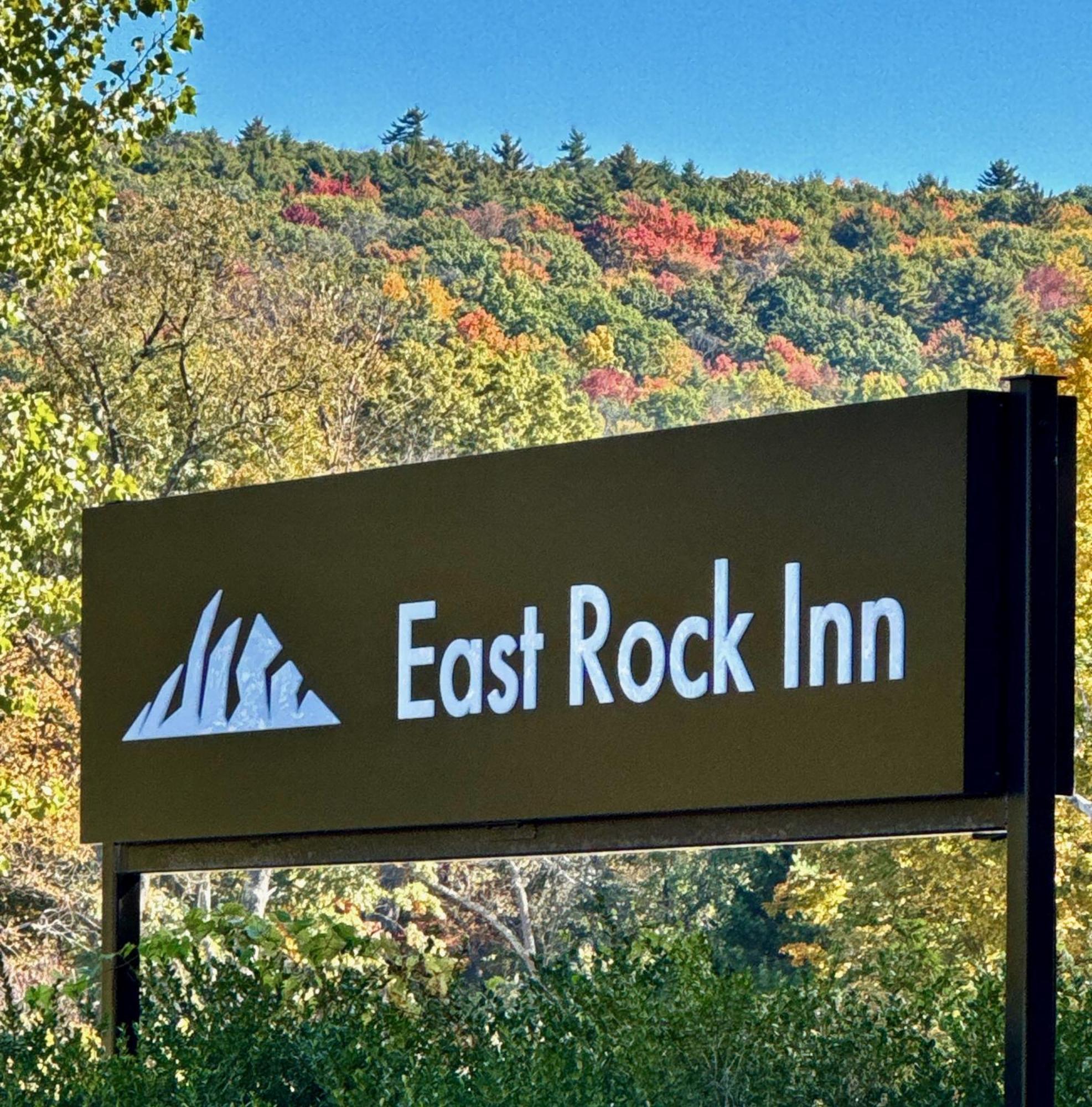 East Rock Inn Great Barrington Ngoại thất bức ảnh
