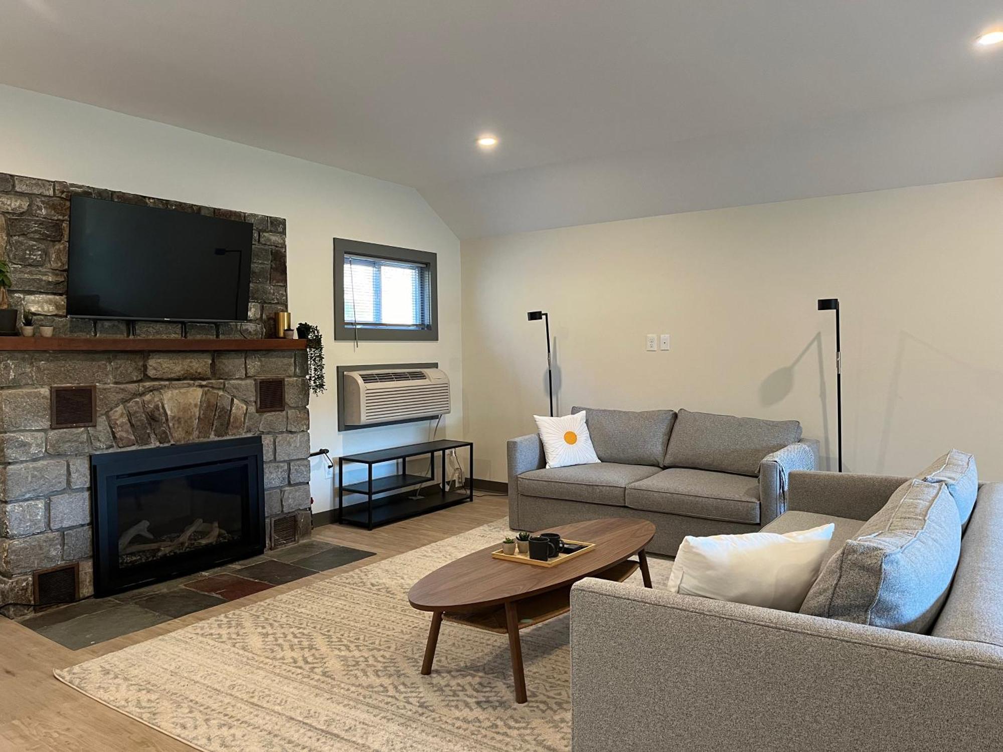 East Rock Inn Great Barrington Ngoại thất bức ảnh